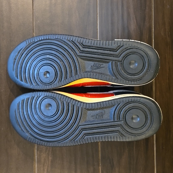 Nike Air Force 1 Red White Black Size US 10.5 - Picture 7 of 9